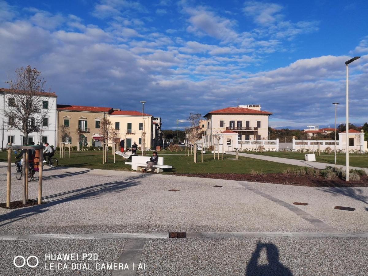 Apartamento Bilocale Marina Di Pisa Exterior foto