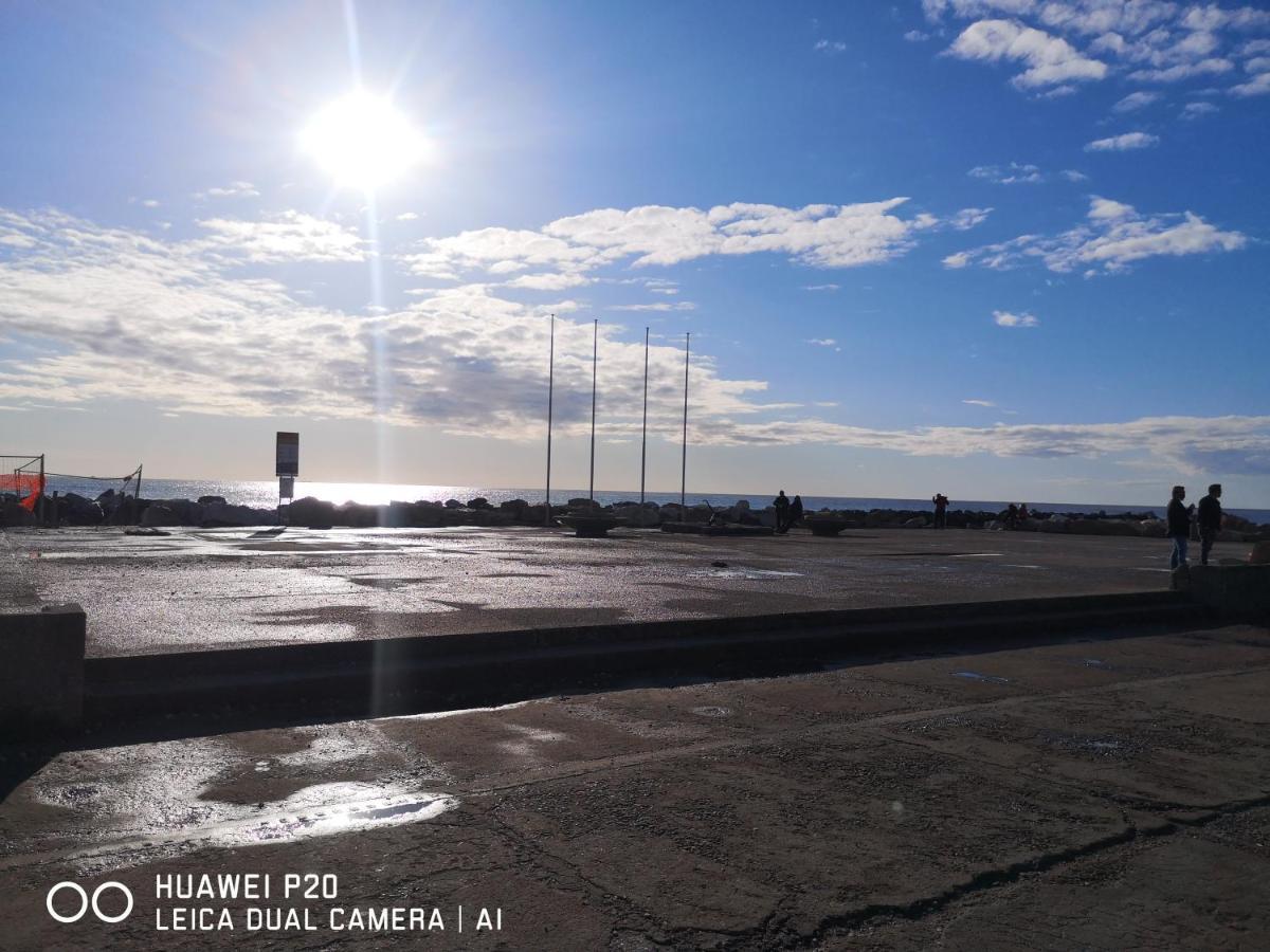 Apartamento Bilocale Marina Di Pisa Exterior foto